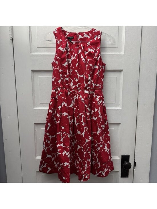 Talbots Dresses & Skirts - Talbots Petites 4P Red White Floral Fit & Flare Dress Sleeveless Pockets